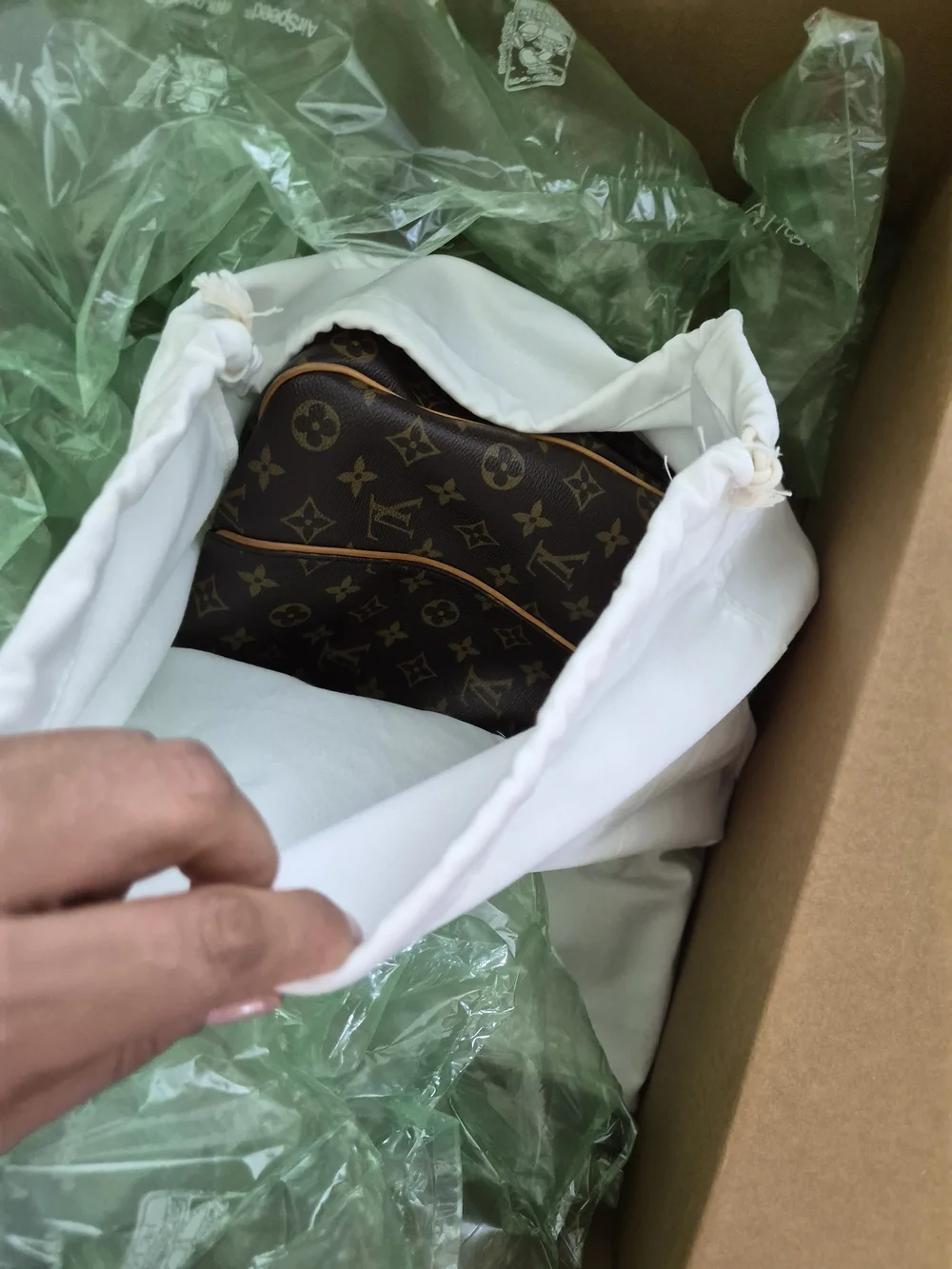 Louis Vuitton Brown Monogram Canvas Shoulder Bag with Tan Trim